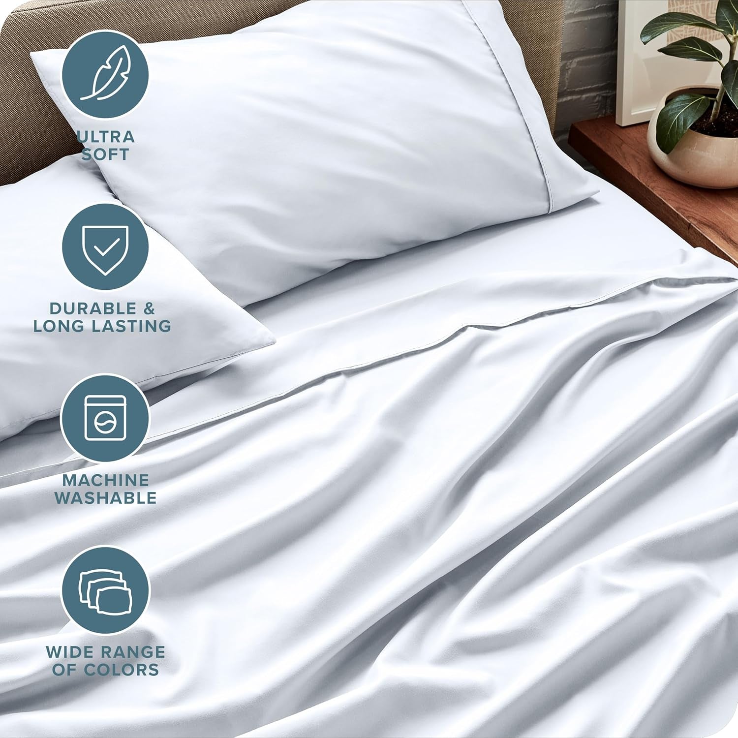 Queen Sheet Set - Luxury 1800 Ultra-Soft Microfiber Queen Bed Sheets - Double Brushed - Deep Pockets - Easy Fit - 4 Piece Set - Bedding Sheets & Pillowcases (Queen, White)