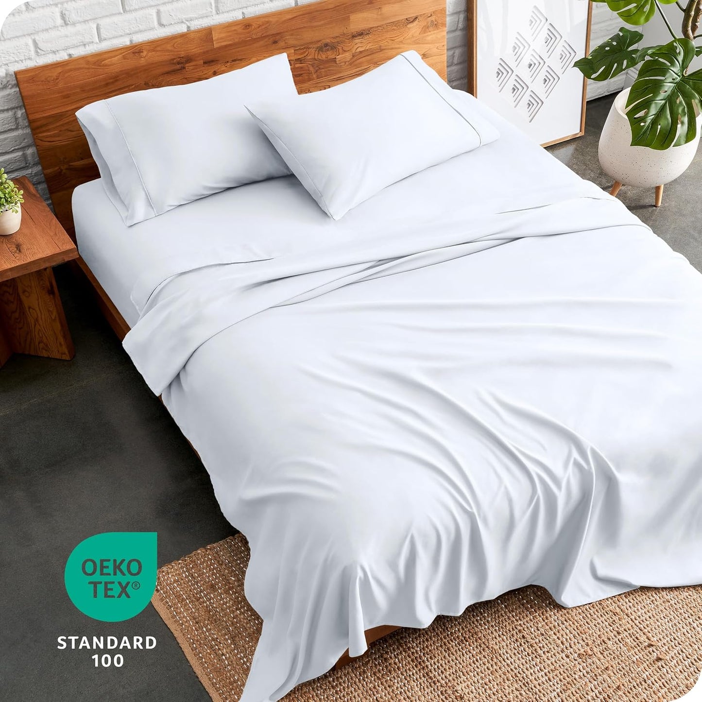 Queen Sheet Set - Luxury 1800 Ultra-Soft Microfiber Queen Bed Sheets - Double Brushed - Deep Pockets - Easy Fit - 4 Piece Set - Bedding Sheets & Pillowcases (Queen, White)